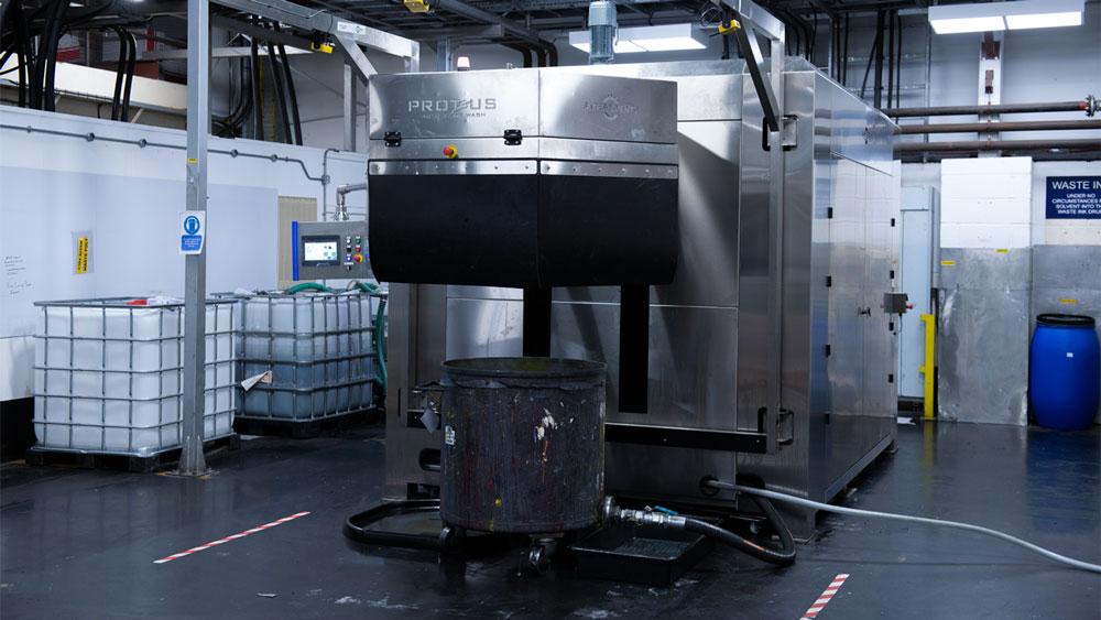 Pot Clean Machine World-first: Sustainable Cleaning Solution | Fujifilm Print EMEA